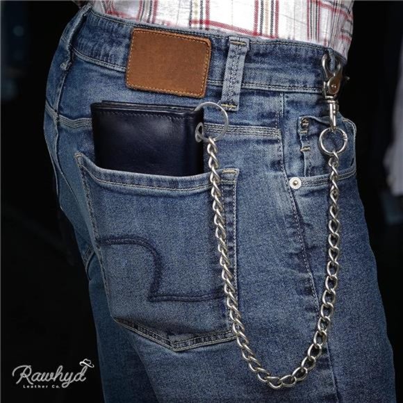 Black Chain Wallets – 6.7” Genuine Leather Wallet with Chain for Men - Picture 3 of 6